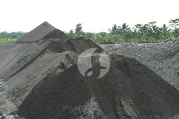 Jual Pasir Beton Cimalaka Warna Hitam